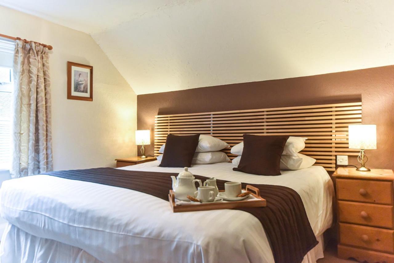 The Bentley Brook Inn 애쉬본 외부 사진