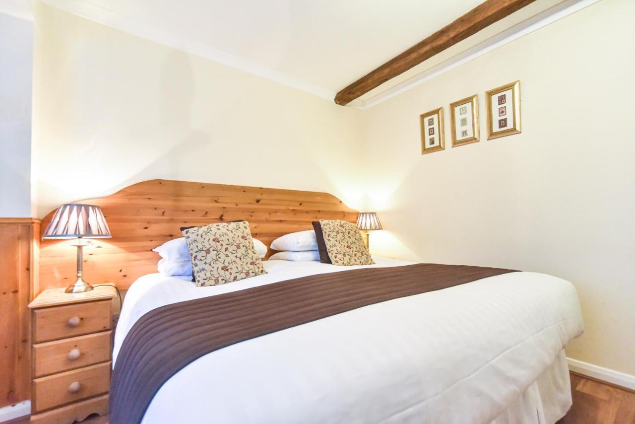 The Bentley Brook Inn 애쉬본 외부 사진